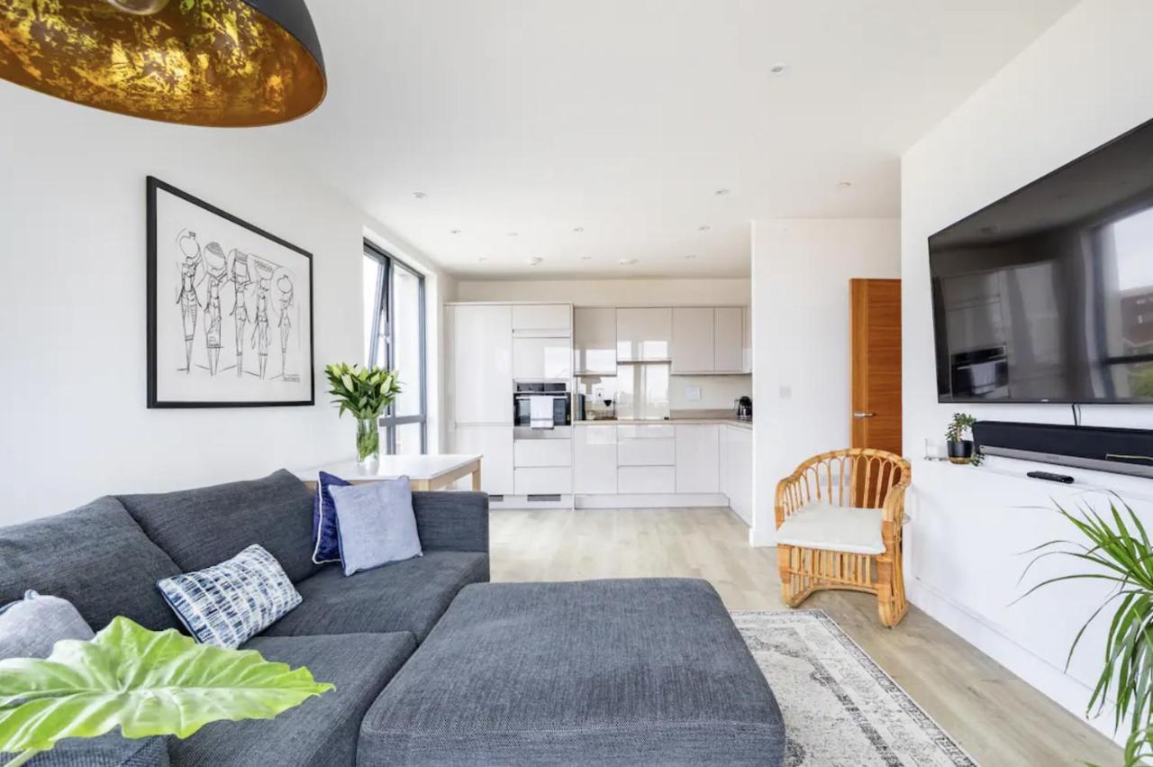לונדון Modern 1 Bed L City Views L Work Space מראה חיצוני תמונה