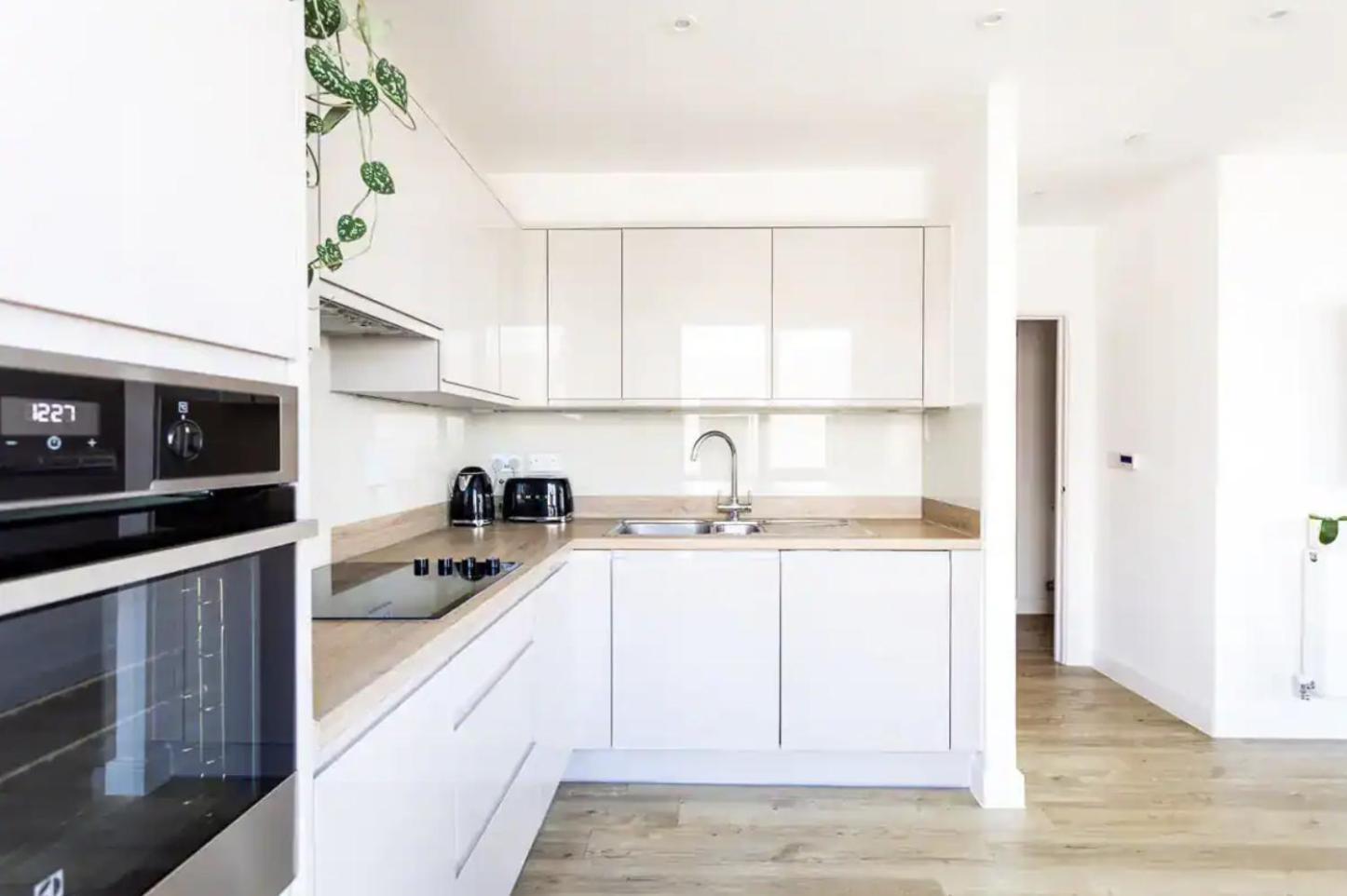 לונדון Modern 1 Bed L City Views L Work Space מראה חיצוני תמונה